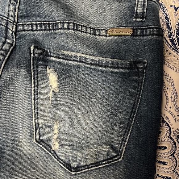 Worn once KanCan jeans - Picture 5 of 8